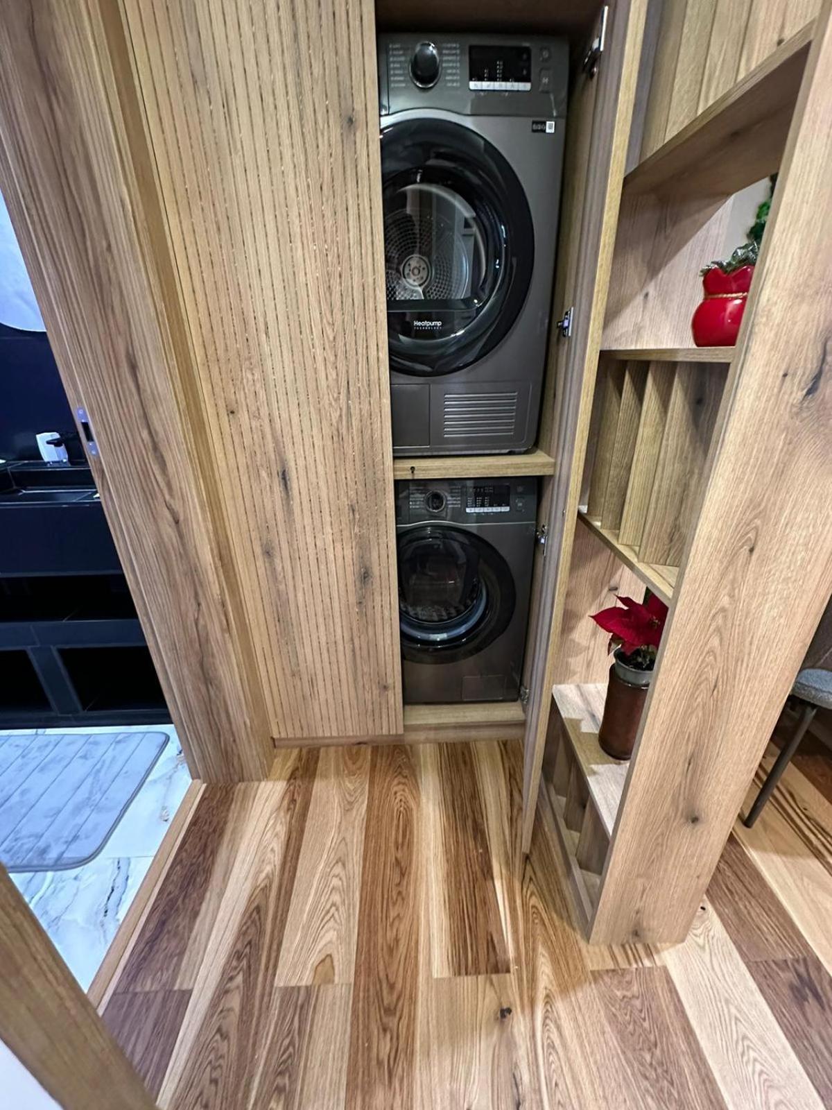 Apartament De Lux Andre Nagyszeben Kültér fotó